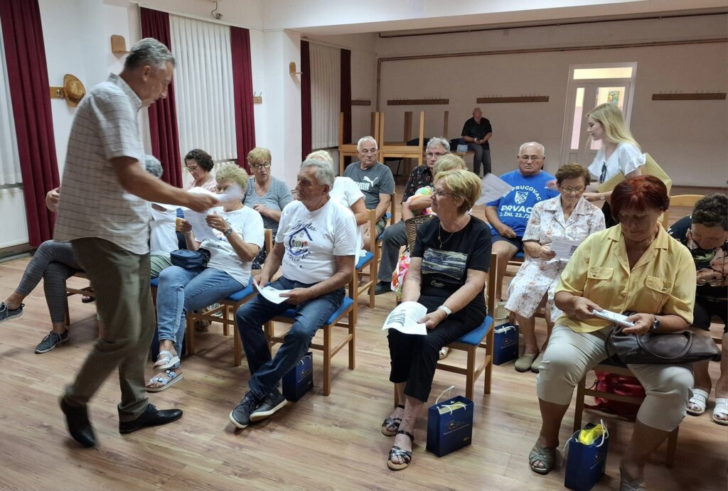 HAK za umirovljenike održao edukaciju 'Zlatne godine'