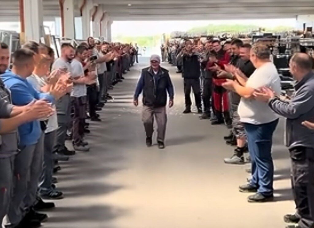 Ispraćaj Asima u mirovinu | Snimak zaslona