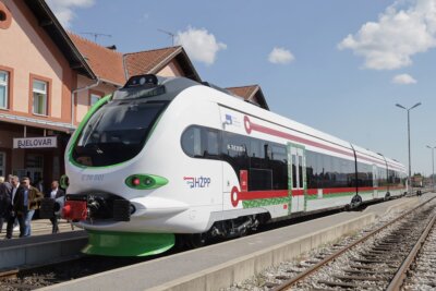 Elektrobaterijski vlak