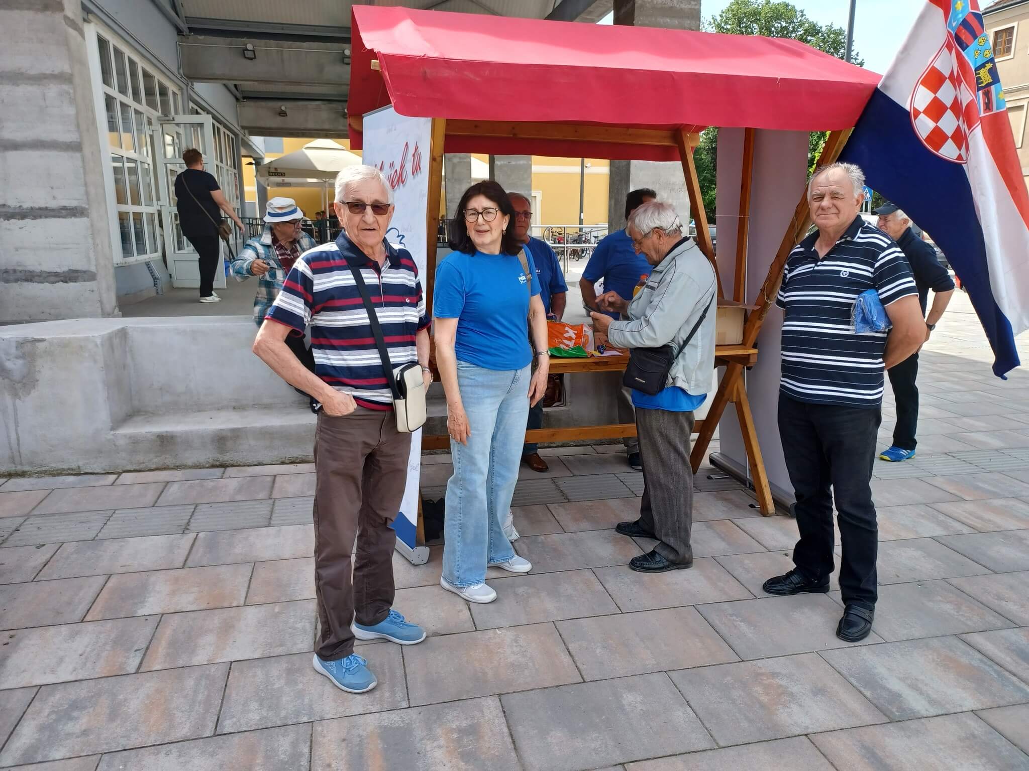 HSU samostalnu listu predstavio i u Petrinji | Foto: HSU