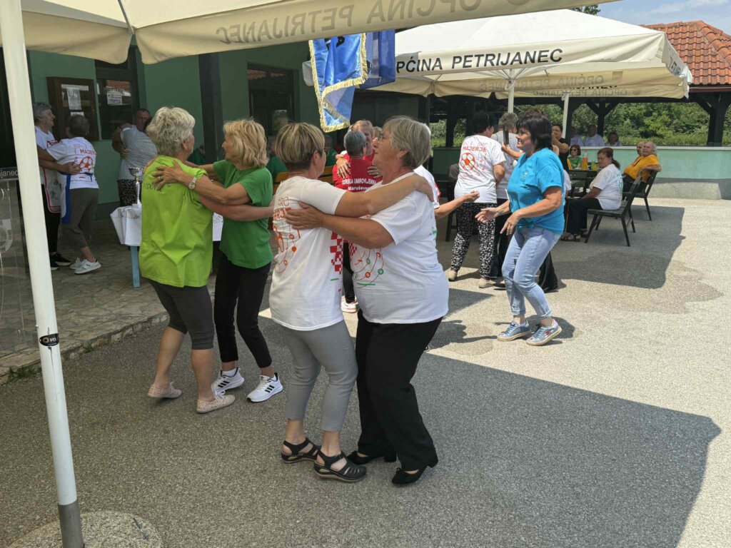 Sportski susreti umirovljenika Petrijanec