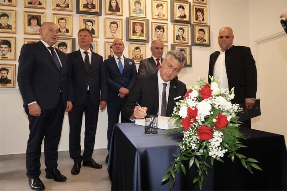 Svečano otvorenje spomen sobe u Sinju