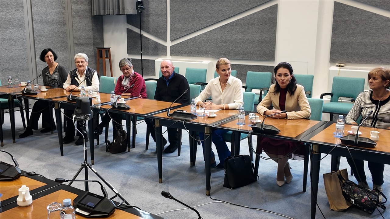 Umirovljenici u Saboru