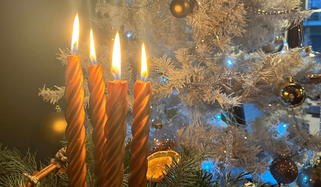 Četvrta adventska svijeća